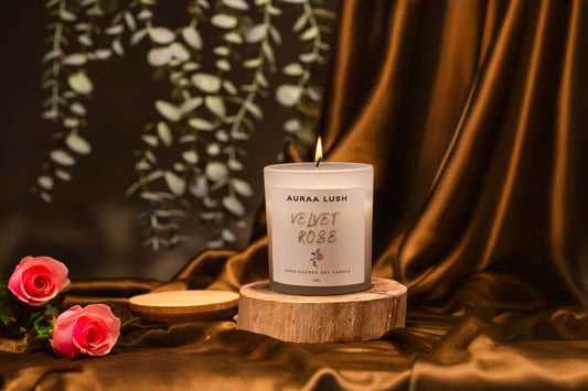 Velvet Rose Scented Candle (150g)